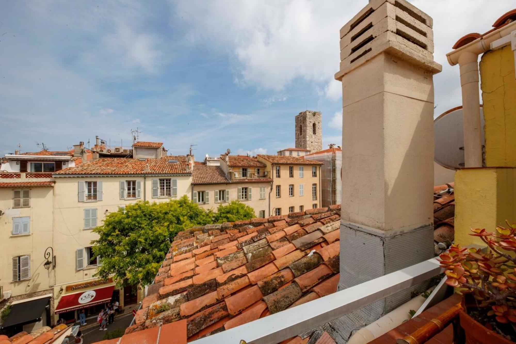 Vieil Antibes : beau duplex avec terrasse vue mer Extérieur photo