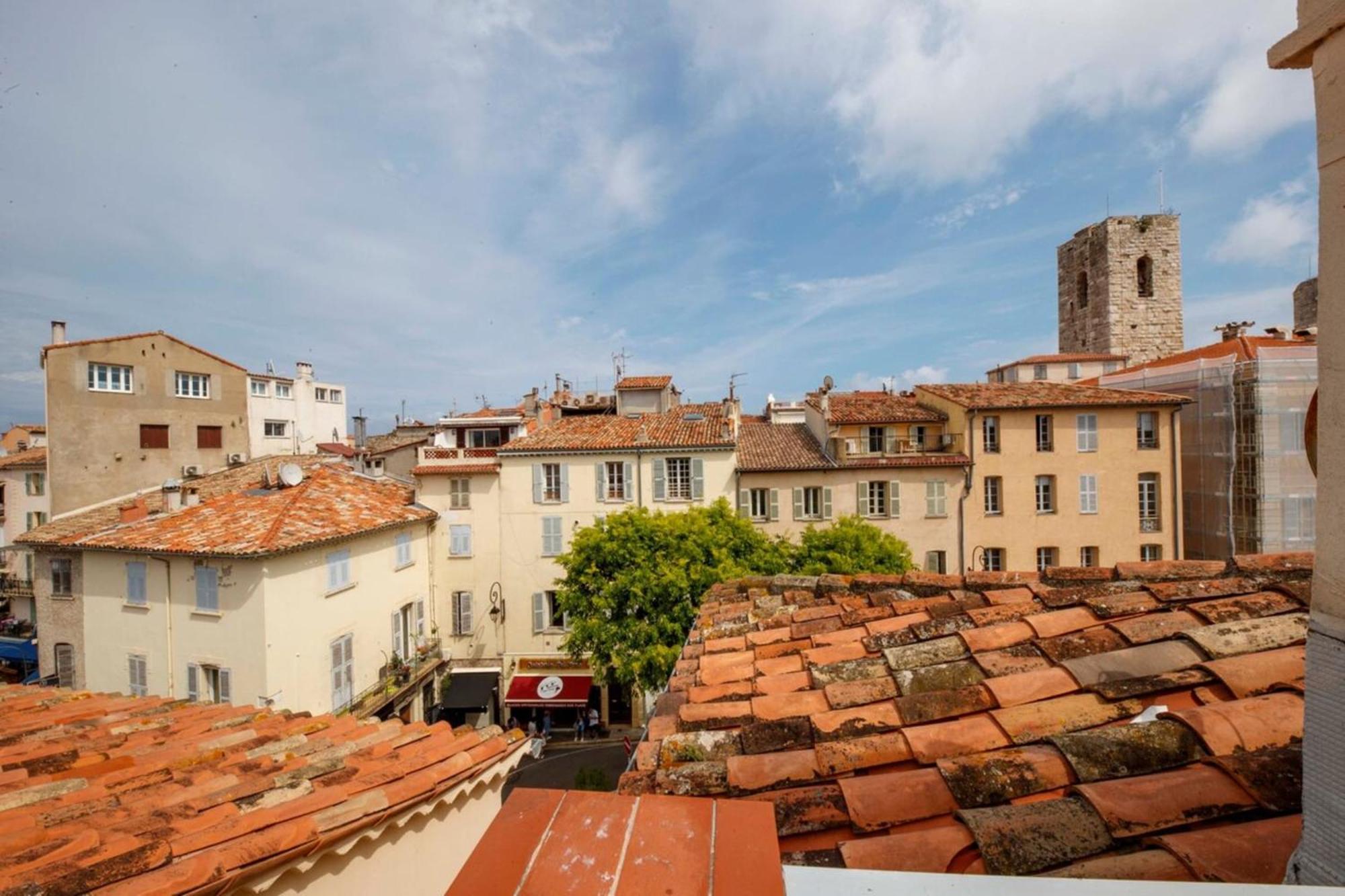 Vieil Antibes : beau duplex avec terrasse vue mer Extérieur photo