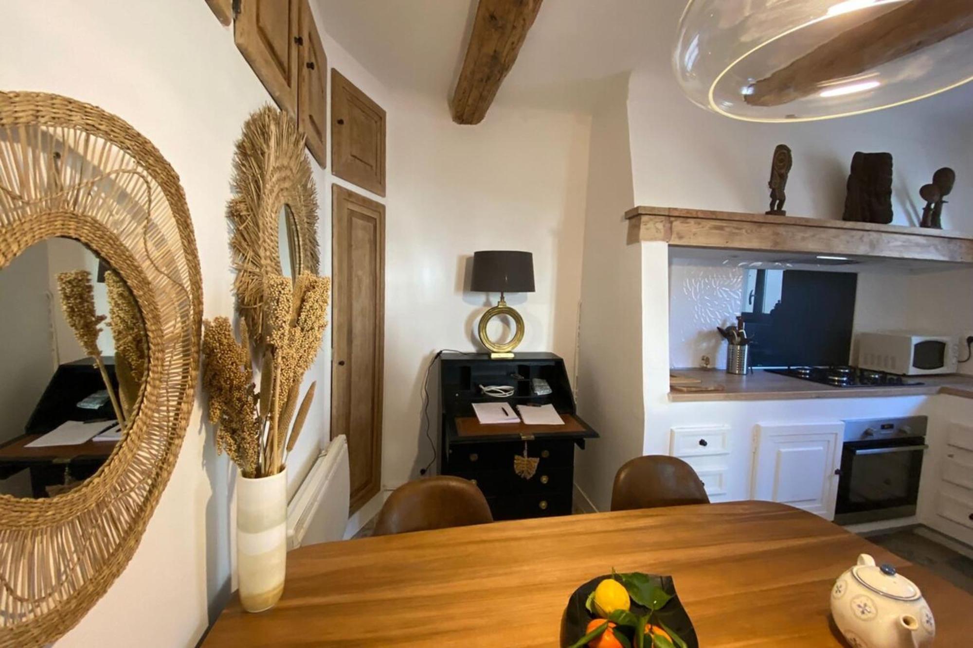 Vieil Antibes : beau duplex avec terrasse vue mer Extérieur photo